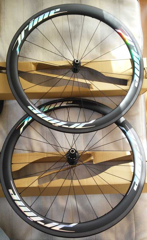 Prime RR-50 SE カーボンクリンチャーホイール ～購入編～ - 31歳から