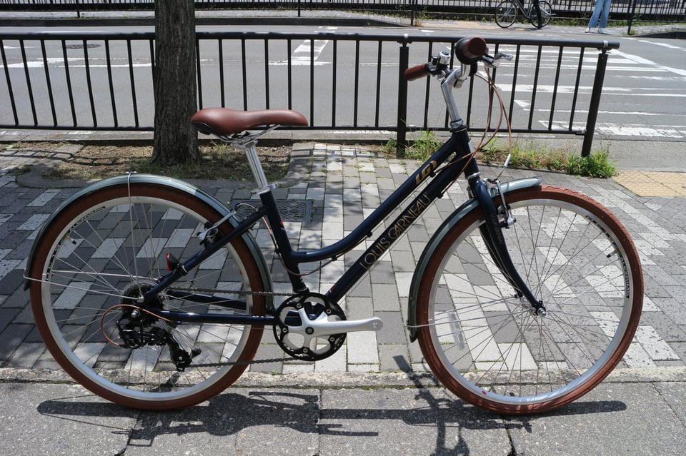 二条店】女性にオススメの街乗りクロスバイクCITYROAM 8.0 【LOUIS