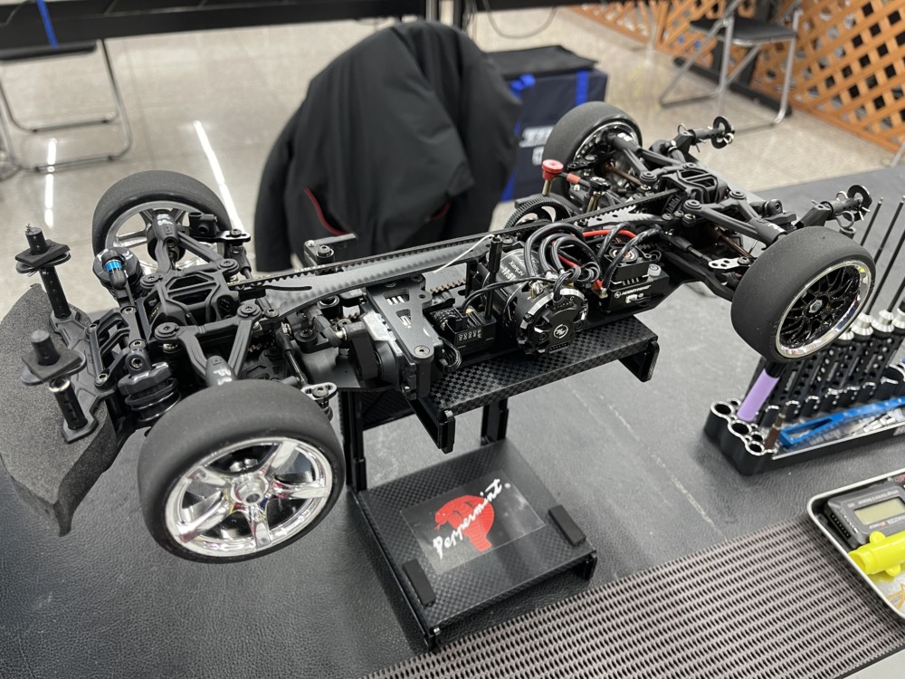 驚異のコスパ 3RACING CERO SPORT | RC/DC 気まぐれラジコン日記