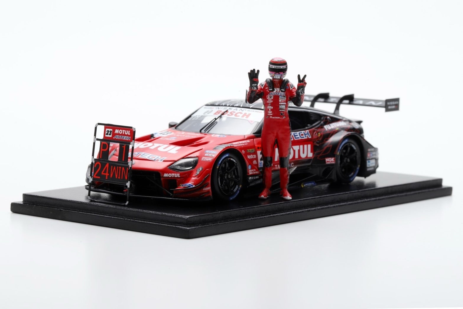 Spark SGT058TM 1/43 MOTUL AUTECH Z NISMO SUPER GT 2023 – Racing Models