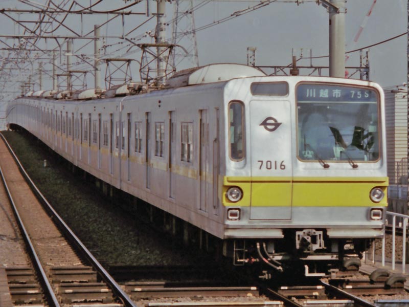営団・東京メトロ7000系