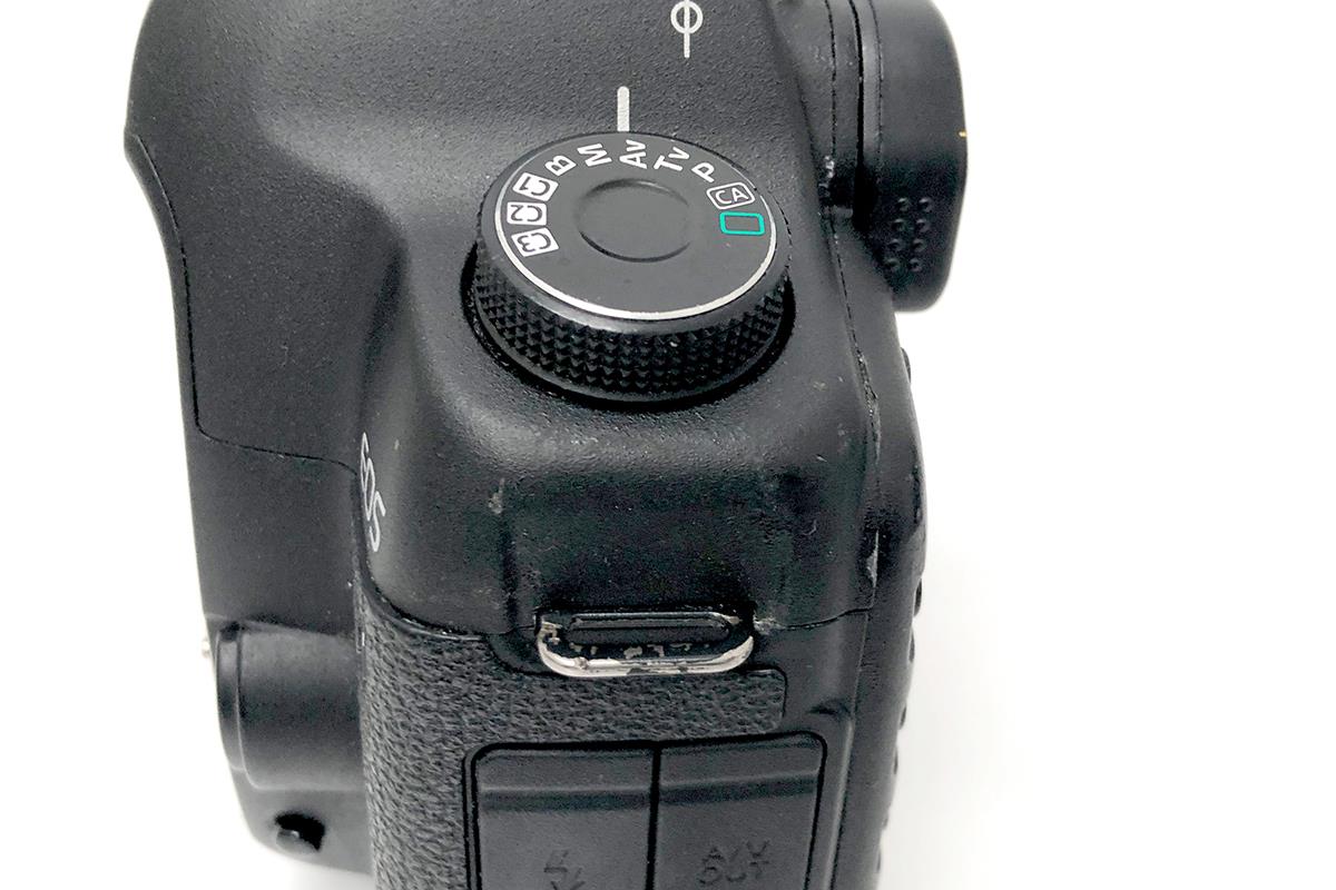 EOS 5D Mark II ボディ CA01-M2899-3V2A | キヤノン | デジタル一眼