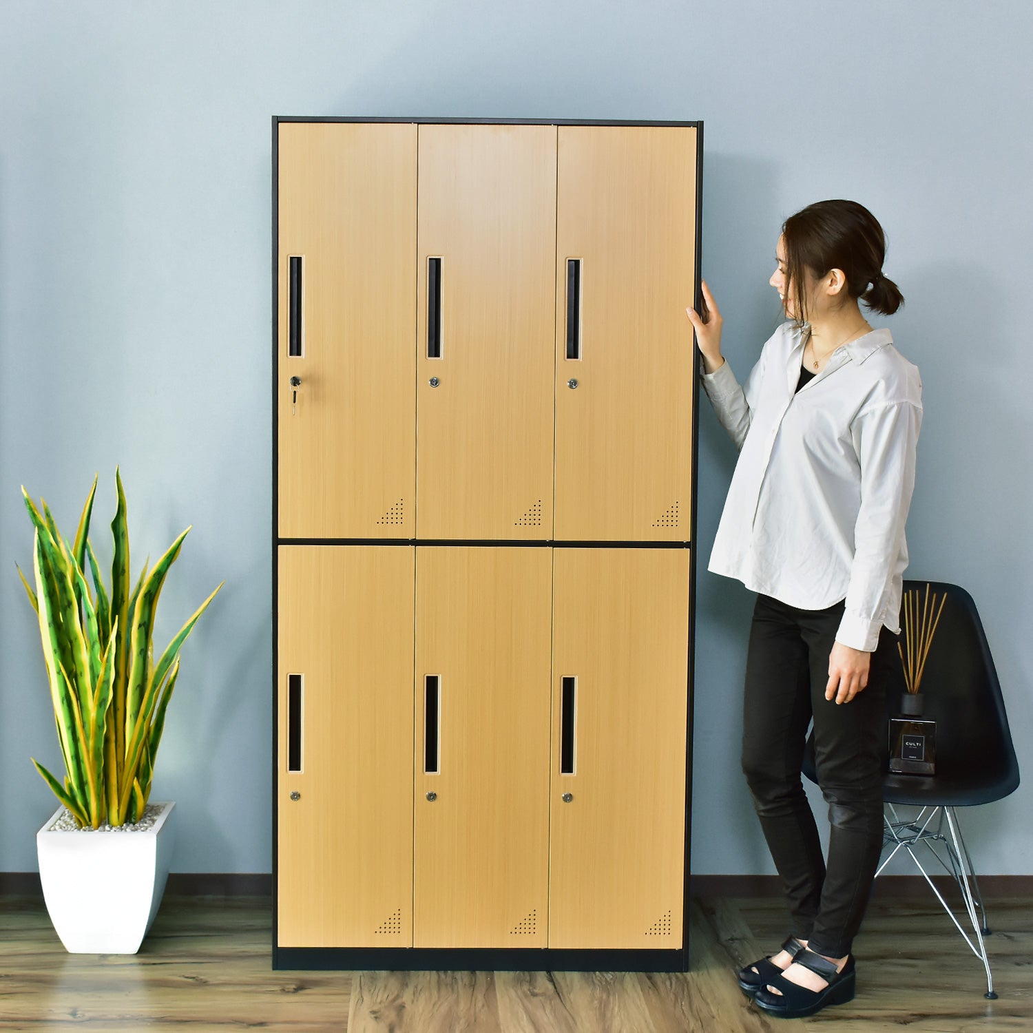 木目調6扉ロッカー｜【公式】家具通販のremembrance-doris