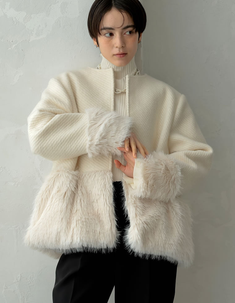 ノーカラーフェイクリングウールファー切り替えコート - ジャケット
