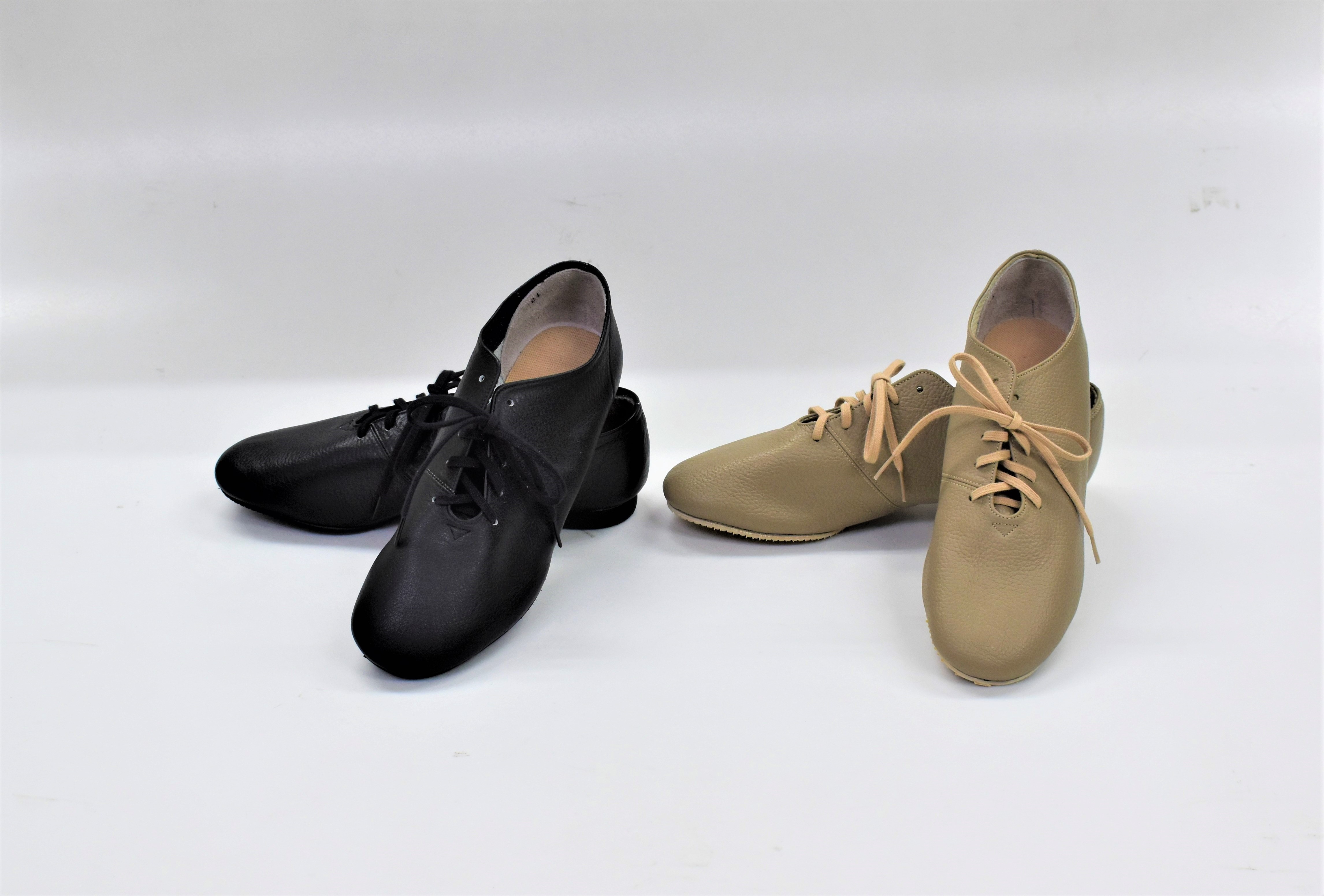 カラーガード用ダンス シューズ｜J.comonns｜Resonance International