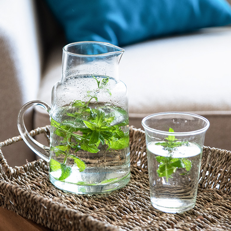 ピッチャー ガラス 水差し 800ml リサイクルガラス [94722]【 キッチン