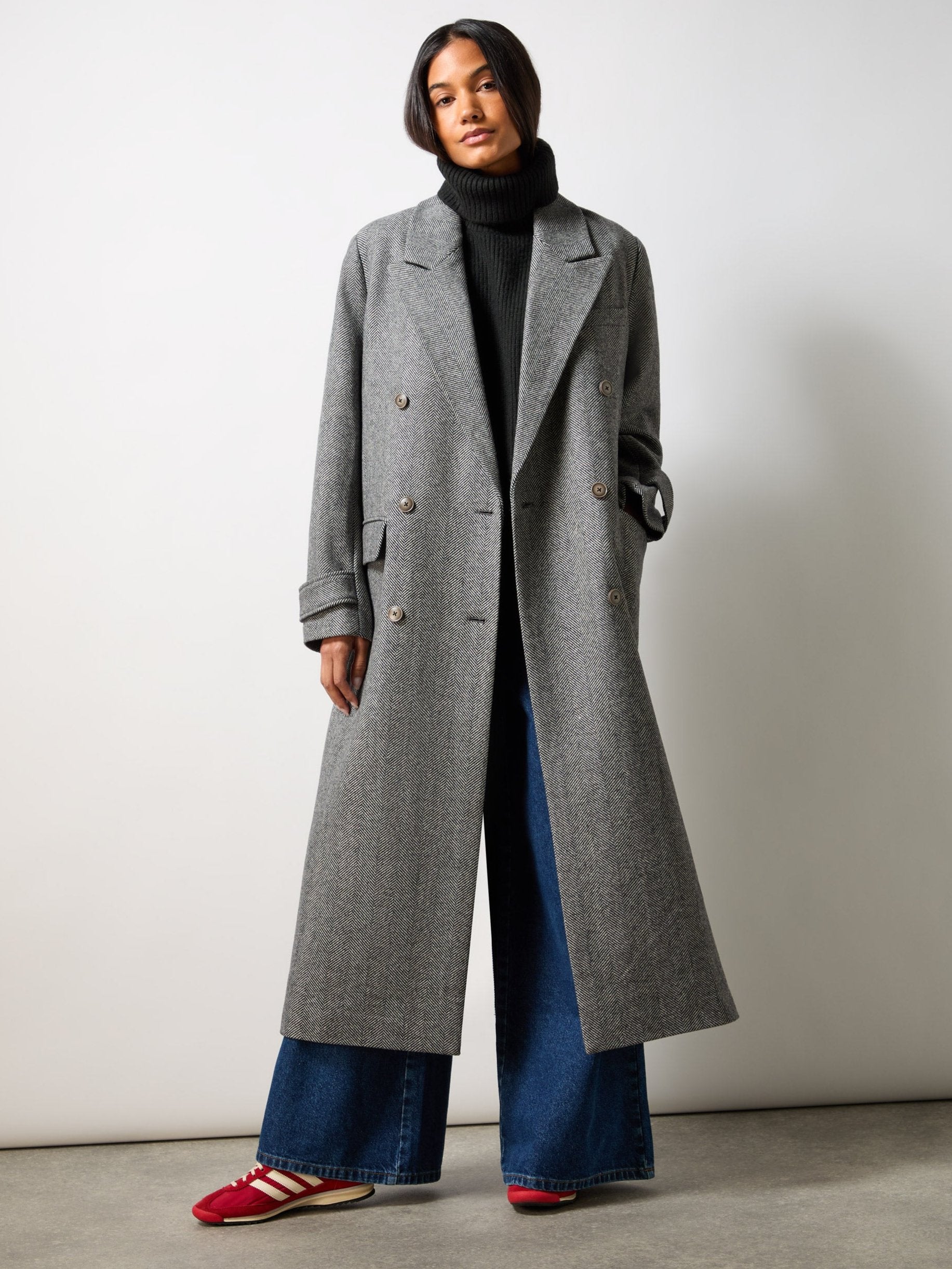 SMOOTH HERRINGBONE MAXI OVER COAT（チャコール) SMOOTH HERRINGBONE