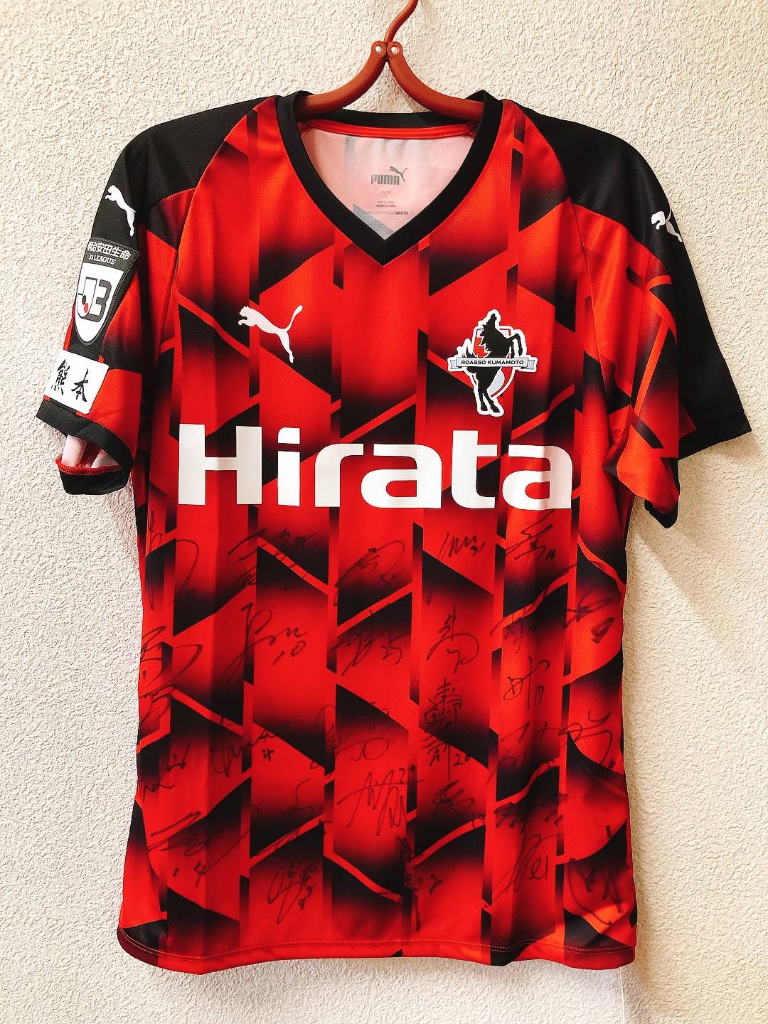 ロアッソ熊本（当時ロッソ熊本）初代Puma サイン入りユニフォーム