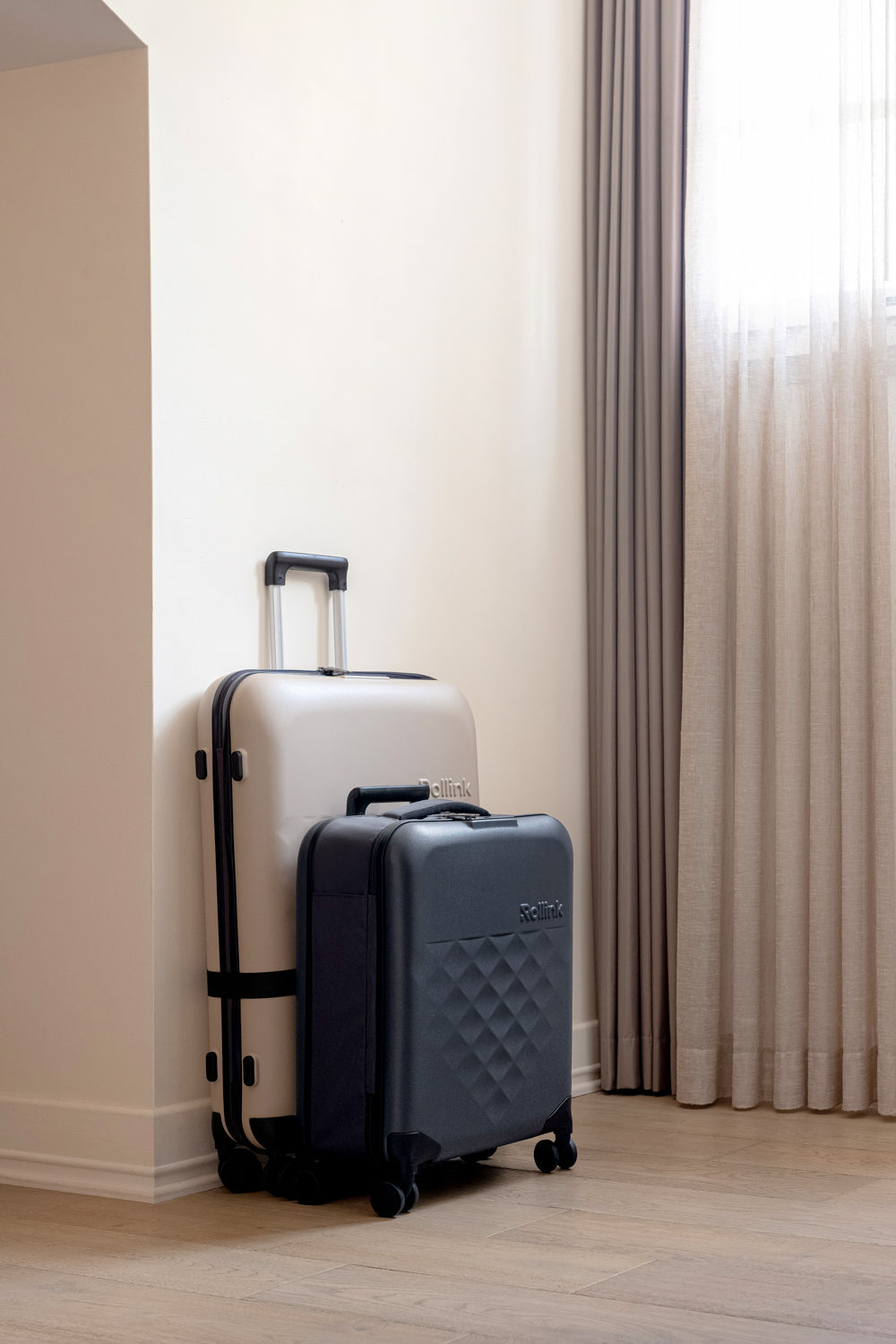 FLEX 360° Spinner スーツケース 39L – Rollink 日本公式オンラインストア