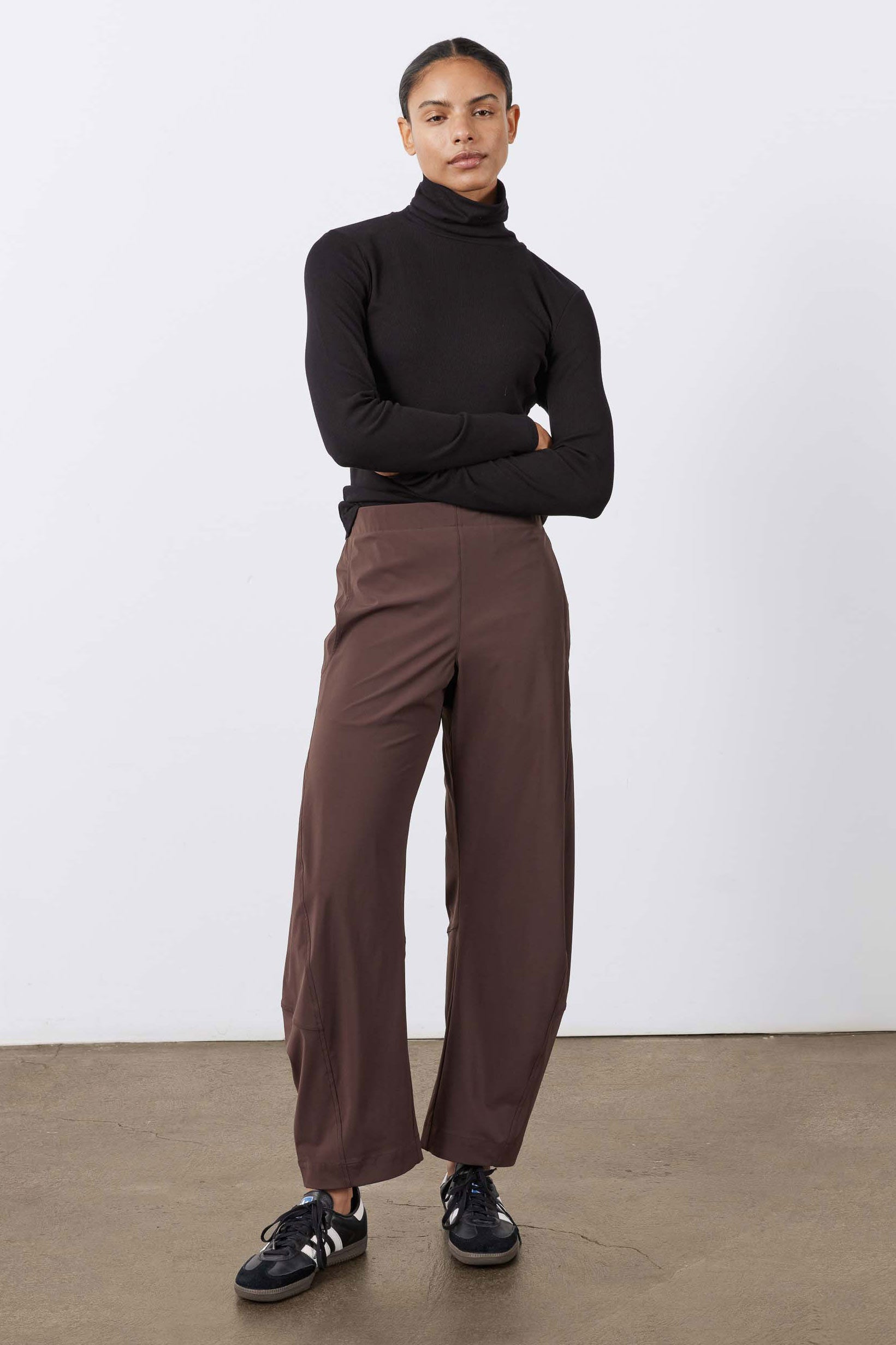 The Petite On The Loose Work Pants | Coffee – Ruti