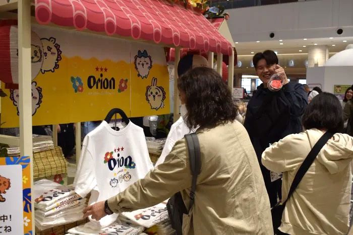 シーサーも初登場 「ちいかわ×オリオンビール」沖縄限定グッズ発売