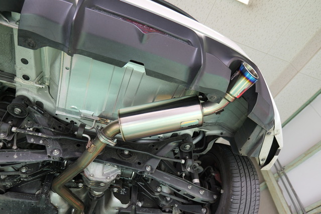 ステンレスマフラー最軽量！『86／BRZ』専用「HKSハイパワーSPEC-L2