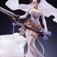 限定版ではキュートな「ウィンク顔」も披露！特大ボリュームの