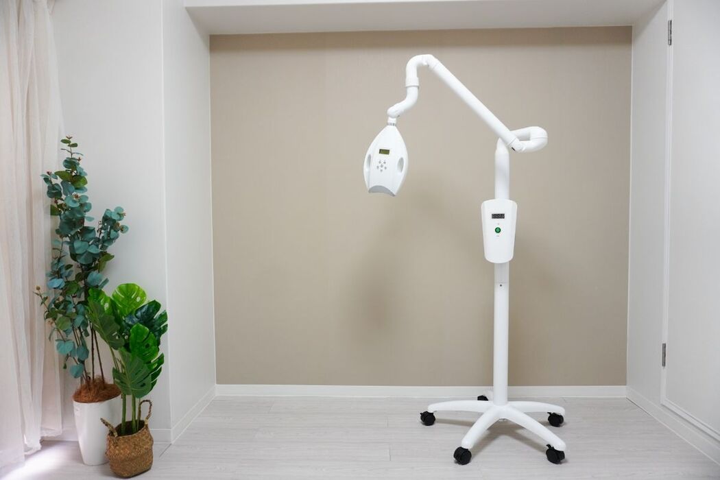 ホワイトニング機器は進化した！新LED照射器で手軽に美白 | ブログ