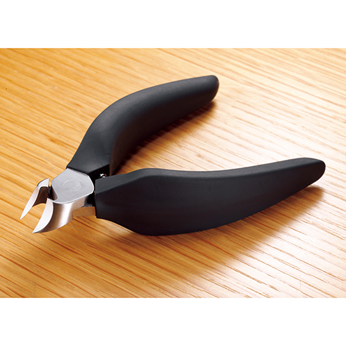 日本古来の「喰切」が進化した高性能な爪切り！諏訪田製作所の「ネイル