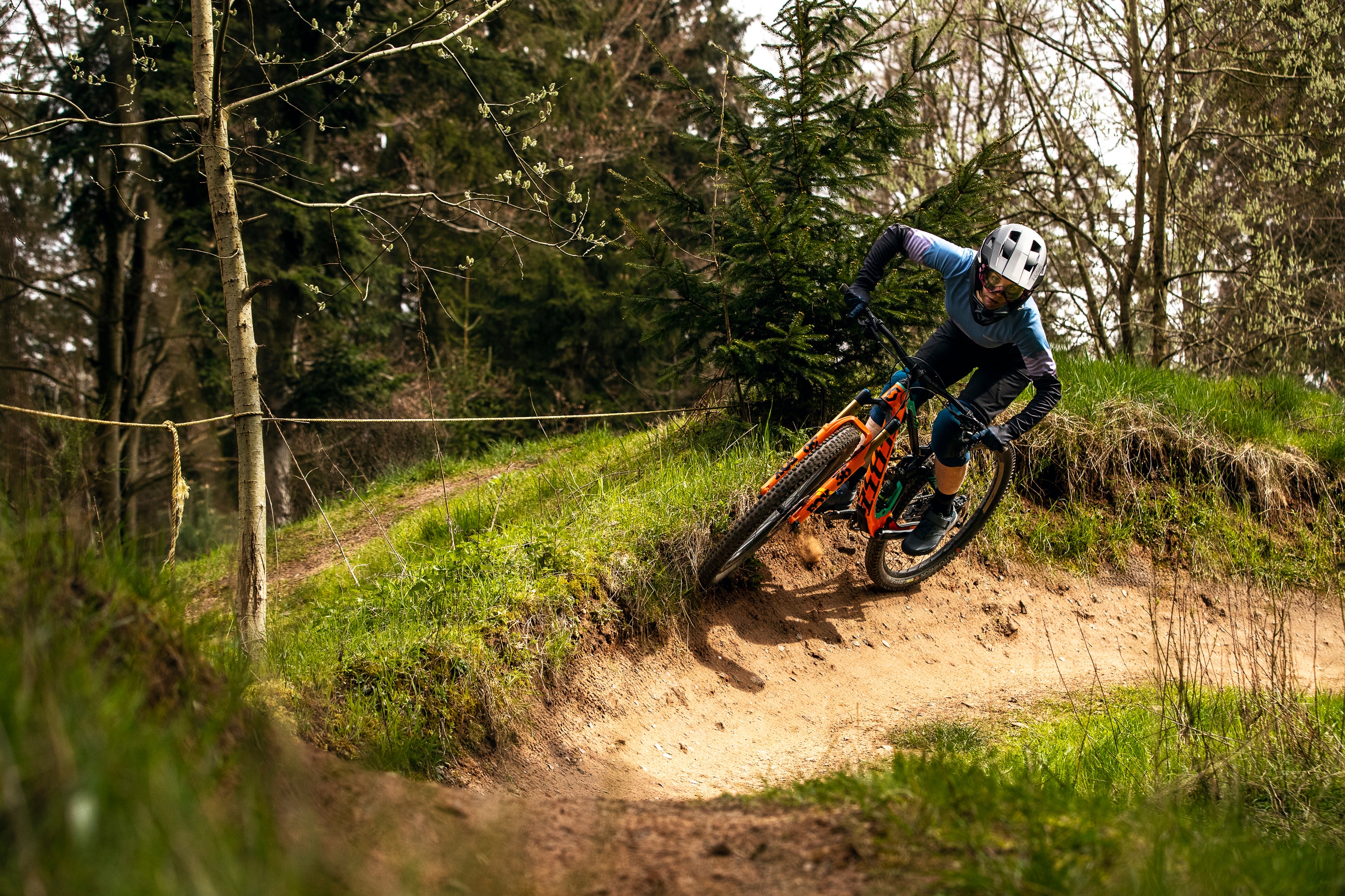 MTBシューズ SPD – – シマノ《公式》サイクリングオンラインストア