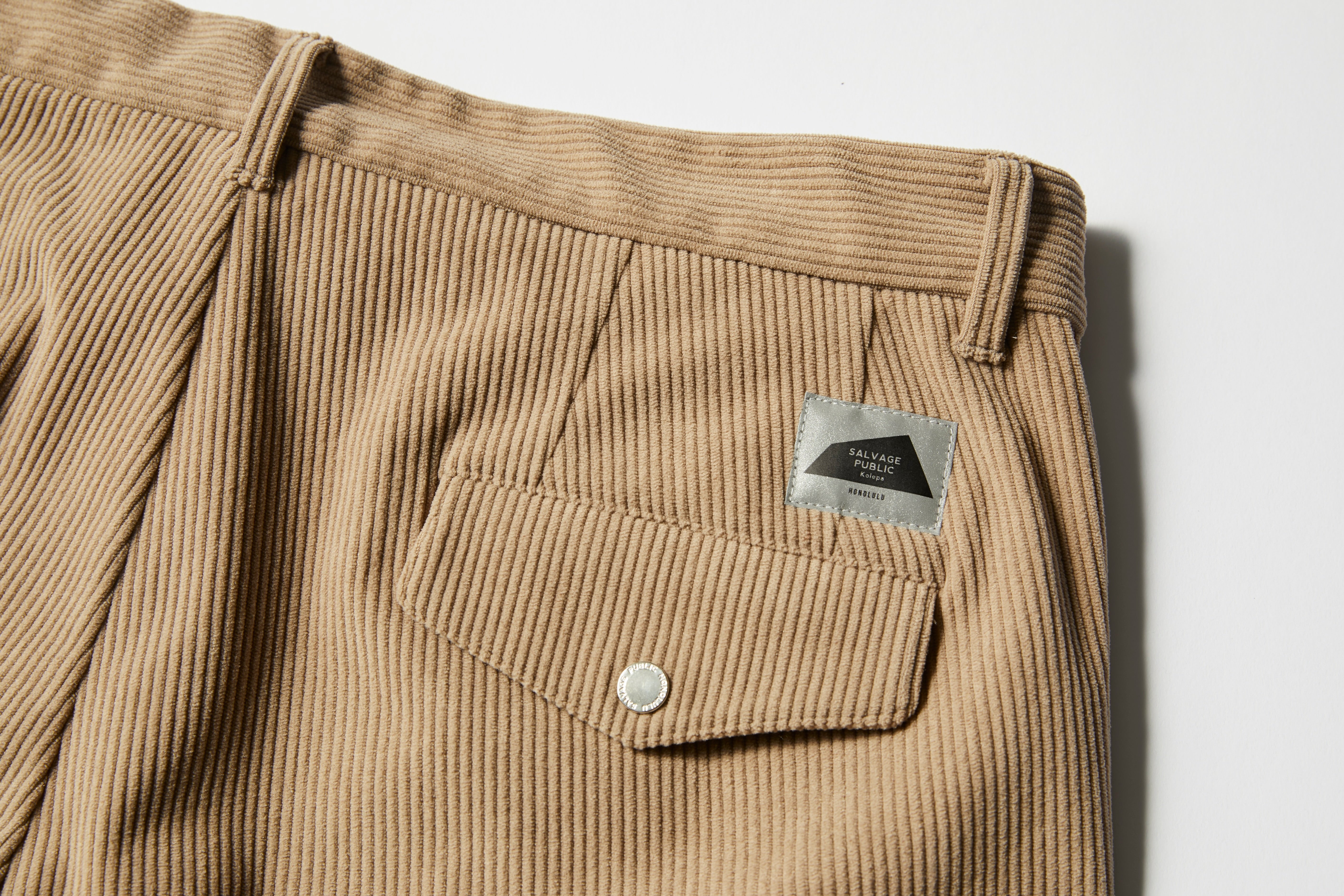サルベージパブリックコレパ］ウカコーデュロイトラウザーズ – FUNQTEN