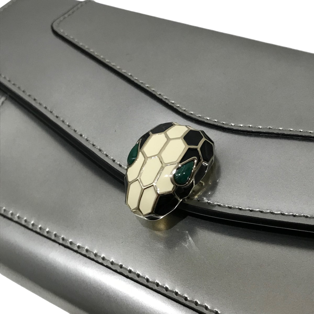 BVLGARI(ブルガリ) セルペンティ長財布 シャンパンゴールド｜【公式