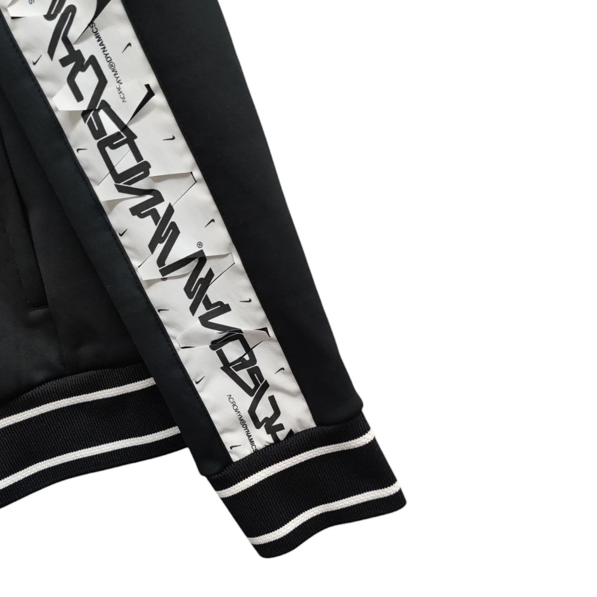 NIKE ACRONYM(ナイキ アクロニウム) Therma Fit knit Jacket