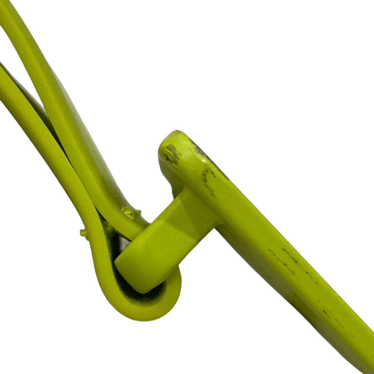 BOTTEGA VENETA(ボッテガヴェネタ) トライアングル ラバーベルト 黄緑