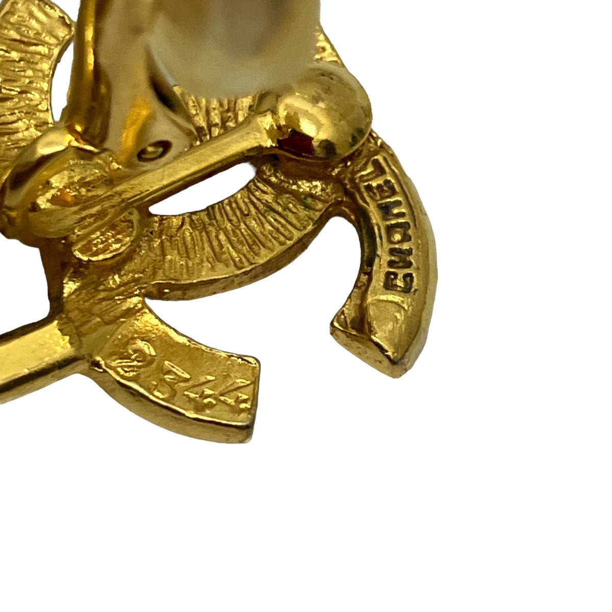 CHANEL(シャネル) カンボンプレートイヤリングロゴ2344 2344 ゴールド