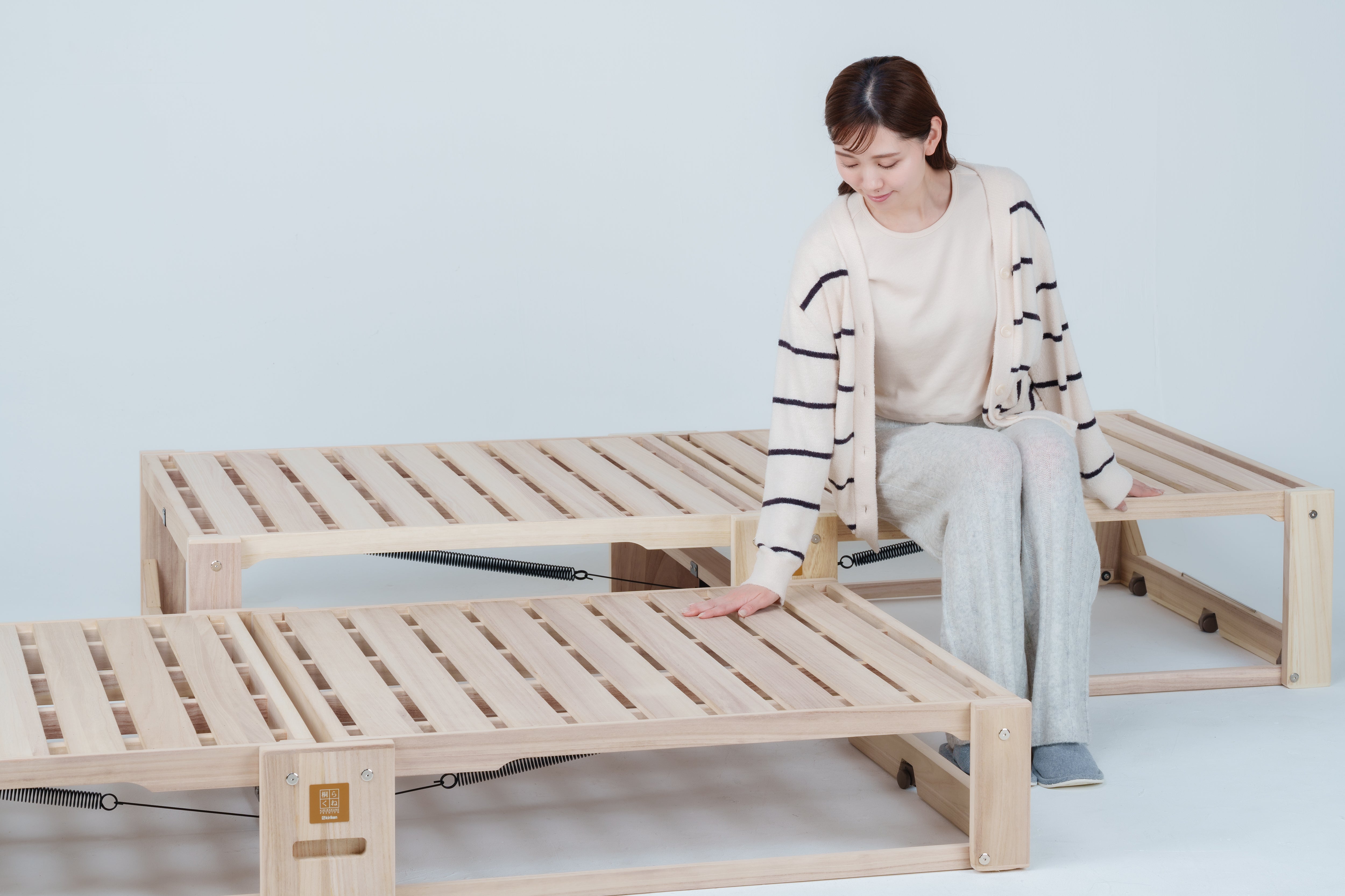 桐らくねプレミアム24【桐の折り畳みベッド】 – KIRIKENオンラインショップ