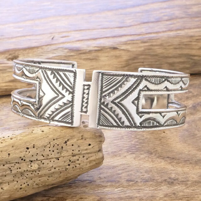 楽天市場】Tuareg Silver(トゥアレグ シルバー)バングル メンズ