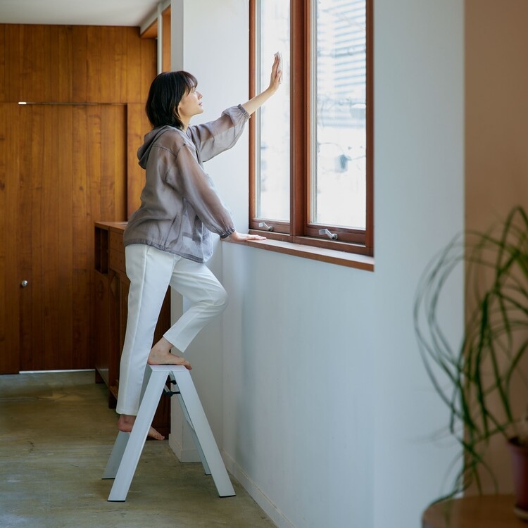 Quick Delivery対象商品】ルカーノ ツーステップ＆スツール(2段