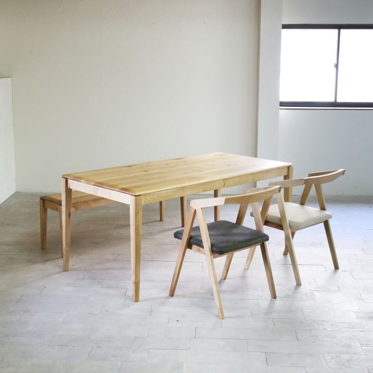 レニス ダイニングテーブル (樹種コナラ 幅160cm 奥行90cm