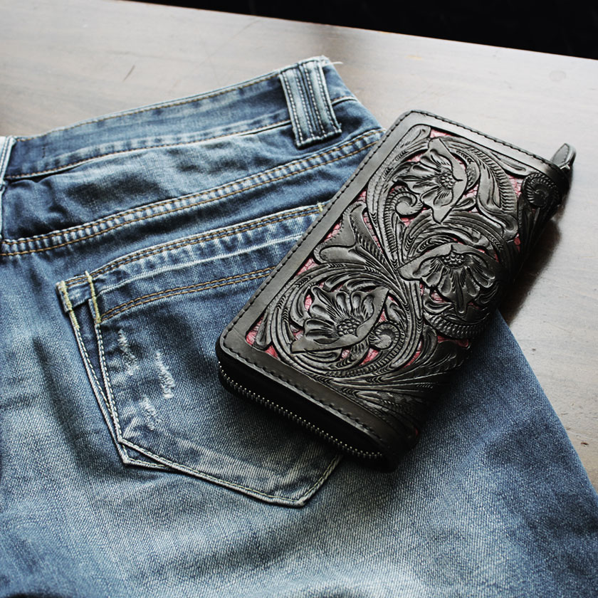 カービングウォレット 透かし彫り長財布 ラウンドファスナーロング