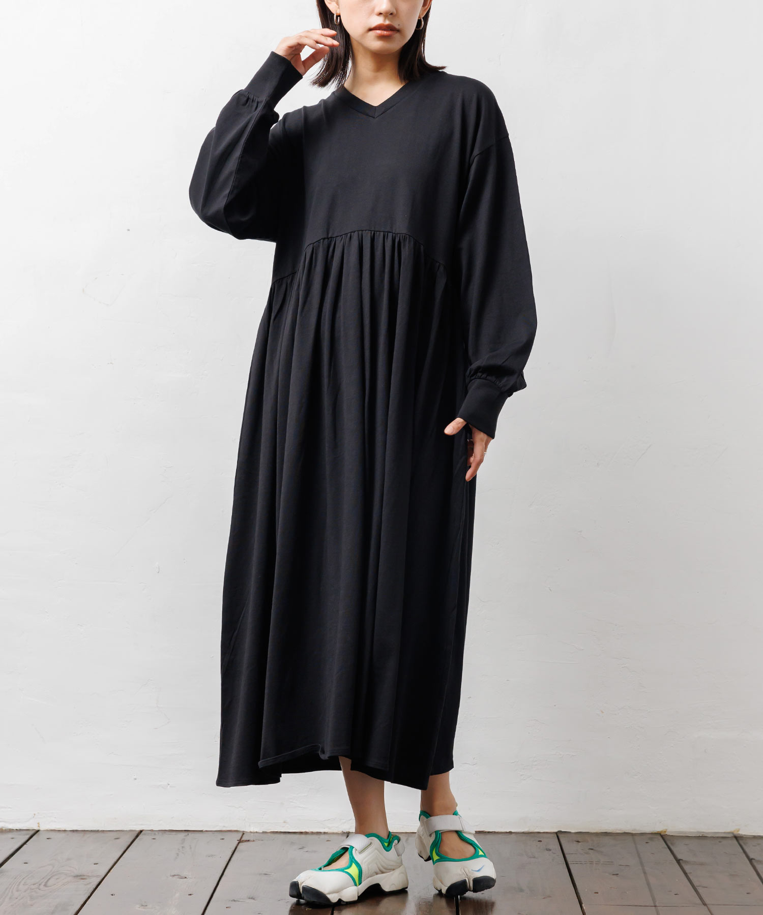 レディース Vネックギャザーワンピース : mili an deni - 通販 - Yahoo