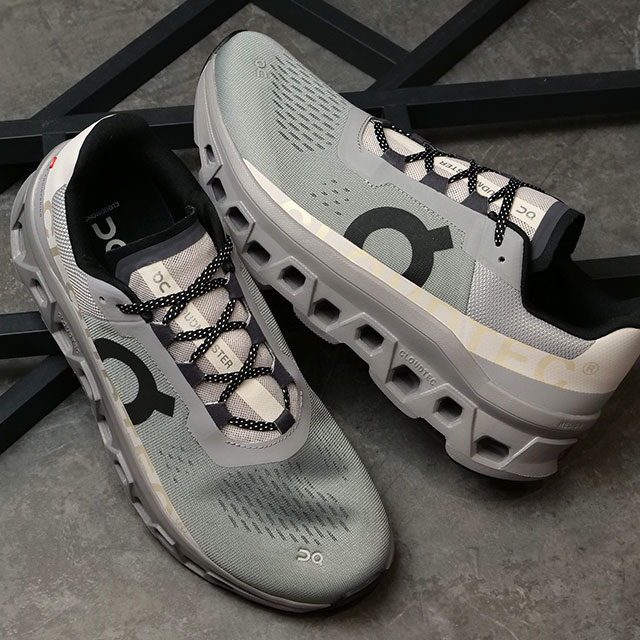 On（オン） スニーカー クラウドモンスター 61.97657 SS25 M