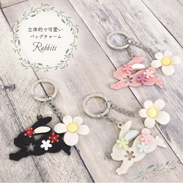 バッグチャーム うさぎと花 兎 キーリング かわいい アクリル