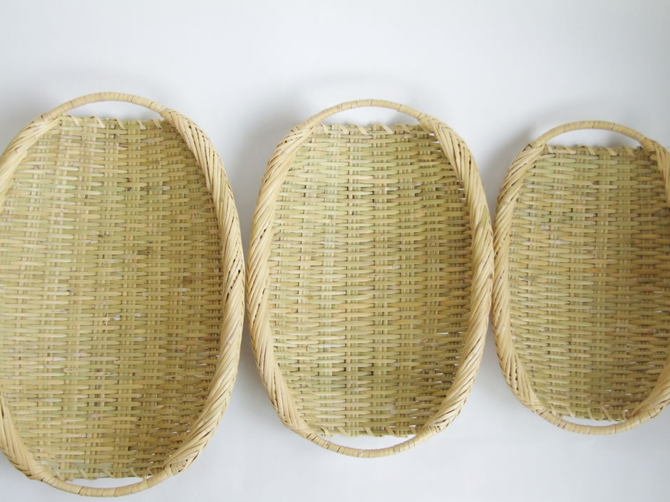 岩手県二戸 鳥越竹細工 スズ竹(篠竹) 持ち手付 楕円ざるB 大 : おまめ