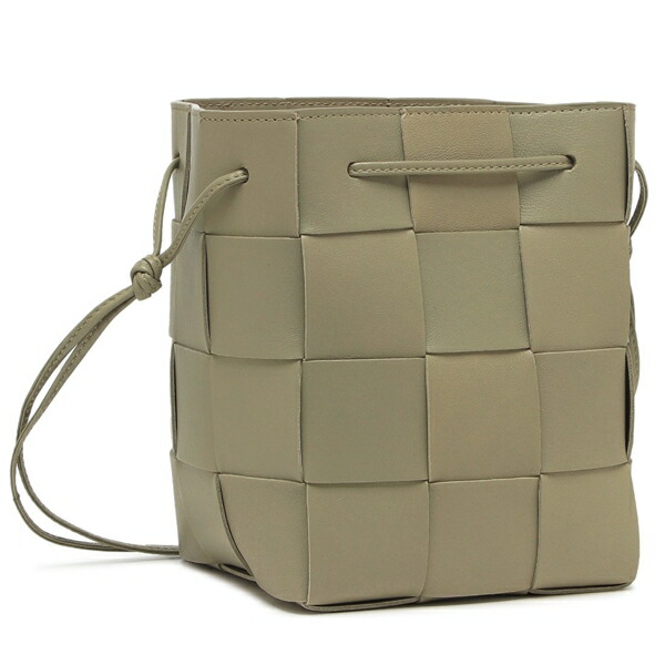 BOTTEGA VENETA（ボッテガ・ヴェネタ） ショルダーバッグ カセット