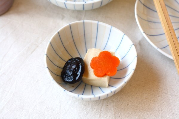 二色十草 3.5寸小鉢 国産 美濃焼 十草の定番デザインをカラフルに 小鉢