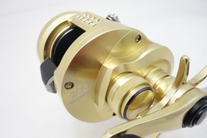 中古】【送料無料】シマノ 21 カルカッタコンクエスト 200 (1