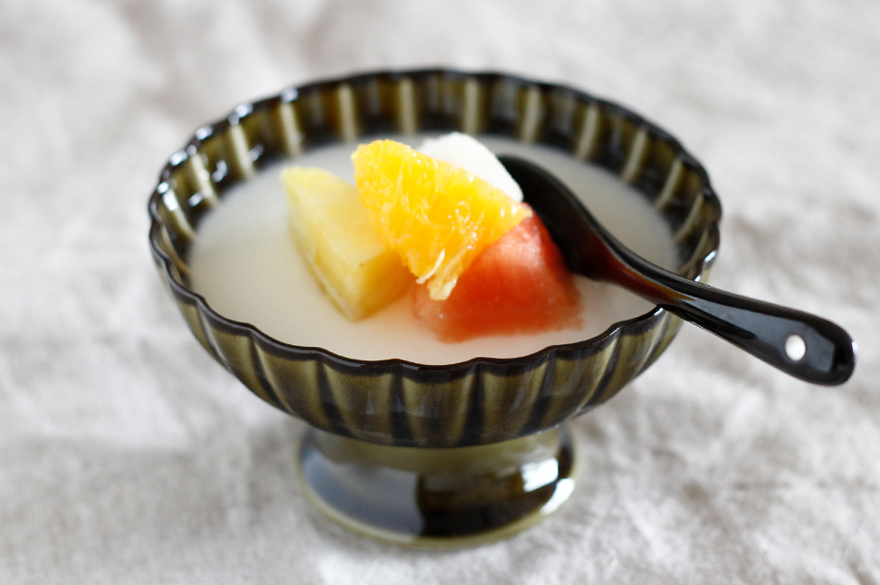 食器 和食器 小鉢 デザートカップ 足つき カネコ小兵 ぎやまん陶 菊形