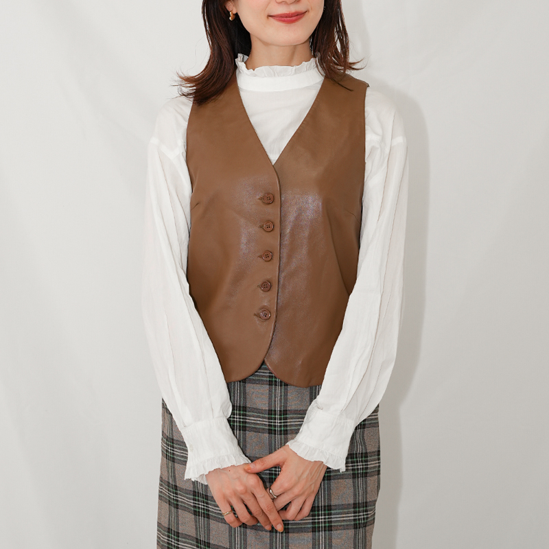 レザーベスト レザージレ 革ベスト 革ジレ レディース 秋冬 本革 羊革