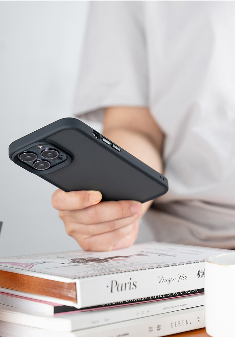 SAVVIES iPhone8 ケース 耐衝撃 透明 iPhone7 ケース クリア カバー