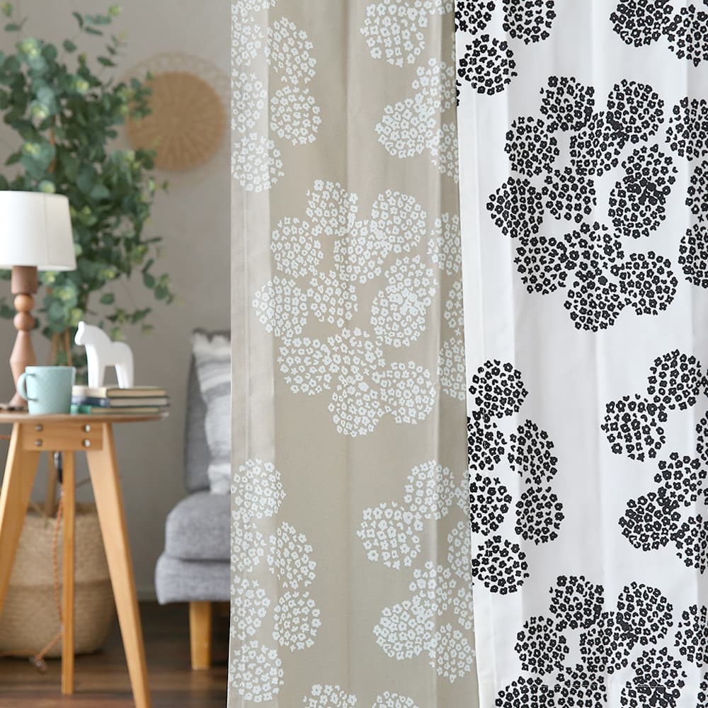 リゾートフラワー柄 カーテン 135 ホワイト リゾートフラワー柄