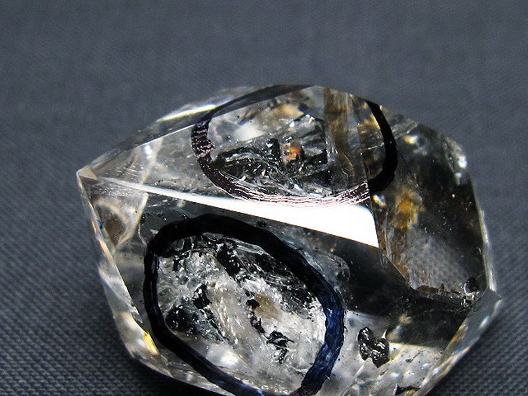 水入り ヒマラヤ水晶ダブルポイント[t482-2277]