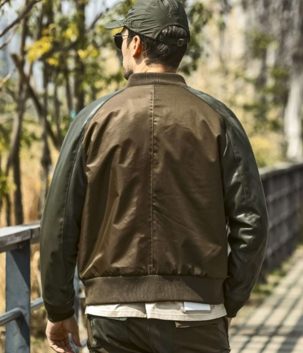 1PIU1UGUALE3 RELAX ウノピゥウノウグァーレトレ リラックス ブライト