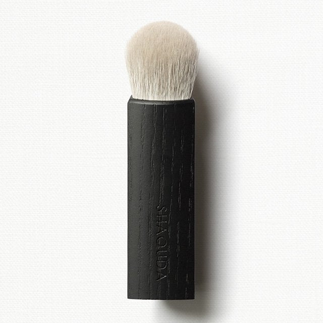 3D Foundation Brush – SHAQUDA