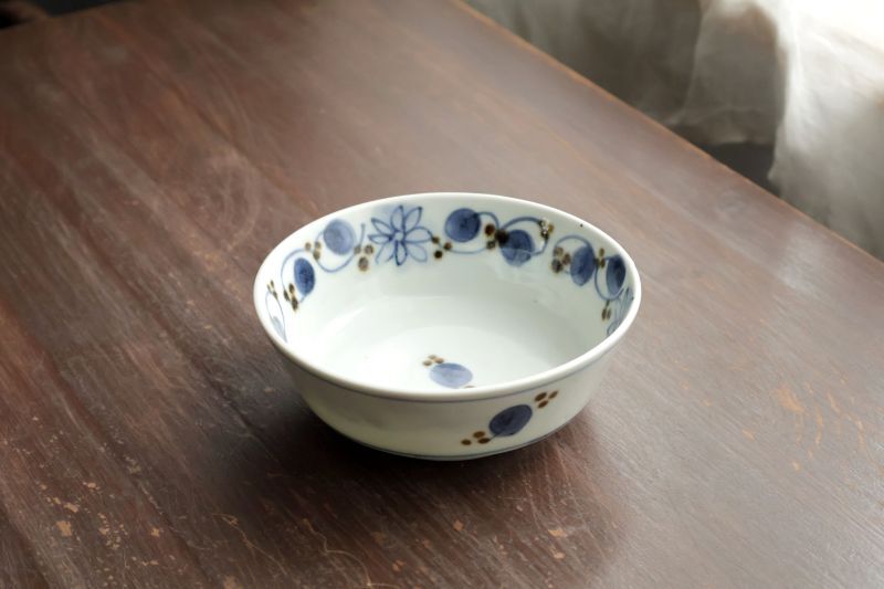 花唐草小鉢 / 山口利枝 - うつわと暮らしの道具 sizuku