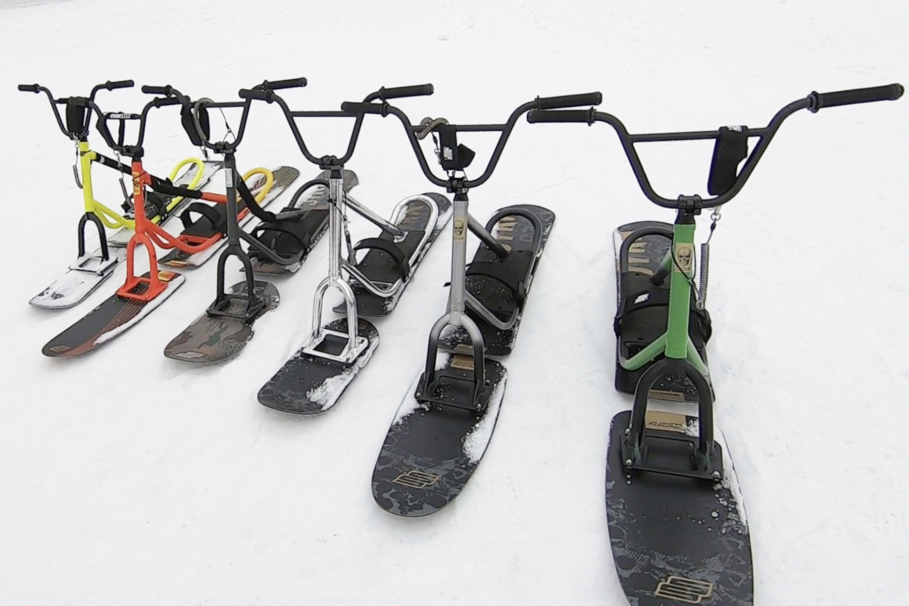 初心者におすすめのモデルを徹底検証！はじめてのSnowscoot 完成車乗り