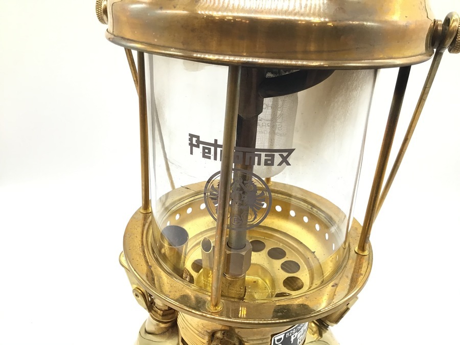 初めてのケロシンランタンにはこれ！Petromax(ペトロマックス) HK500