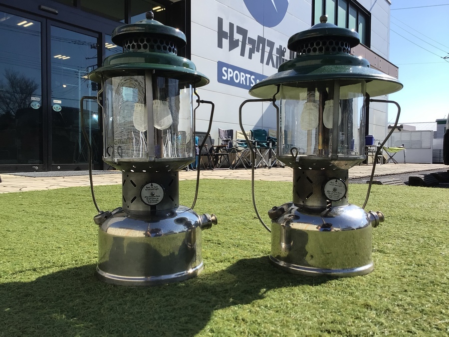 ヴィンテージ兄弟ランタン！コールマンの220D、228D！[2022.02.11発行