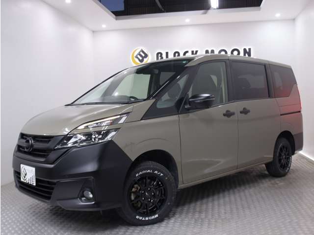 セレナ2.0 G新品AW/タイヤ/リフトUP/LEDテールランプ – BLACK MOON