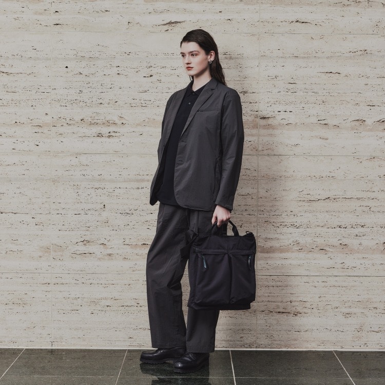 UNTRACK CITY/3LS ヘルメット トートバッグ 60374(01：ブラック